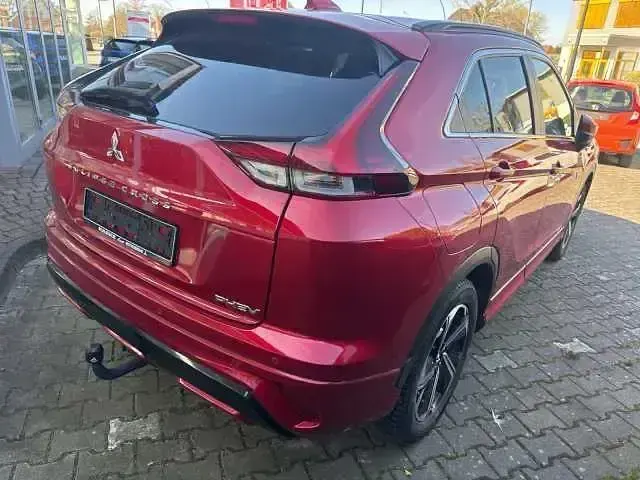 Usata Mitsubishi Eclipse Cross Select 98 CV (72 kW) 2022 Rosso SUV