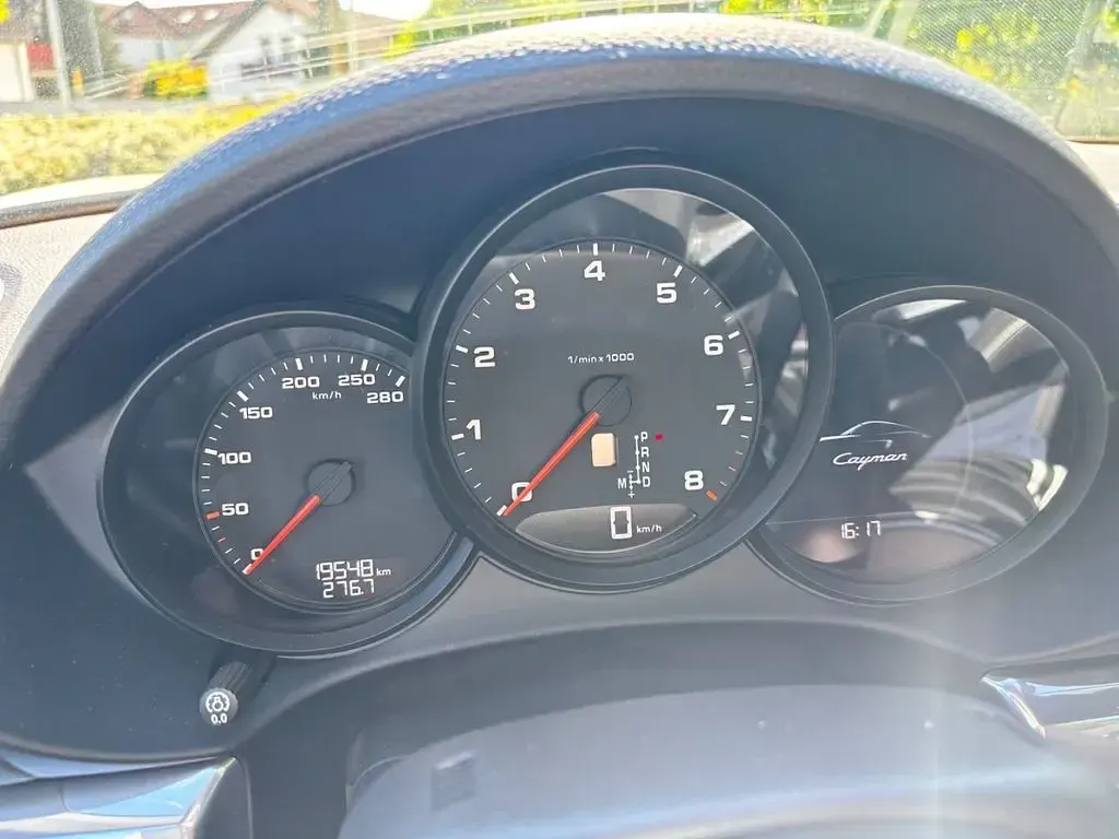 Gebraucht Porsche Cayman 299 PS (219 kW) 2023 Beige