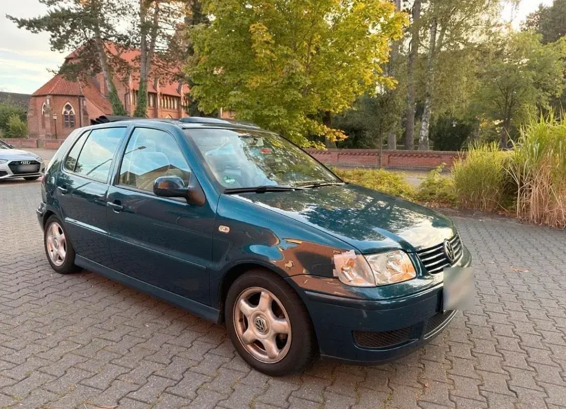 Gebraucht VW Polo 64 PS (47 kW) 2001 Blau Kleinwagen