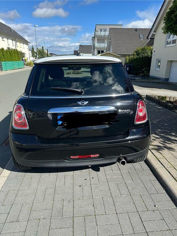 Schwarz Gebraucht 2013 Mini Cooper D Kleinwagen | 9.400 € (Teuer) - Bild 1/4