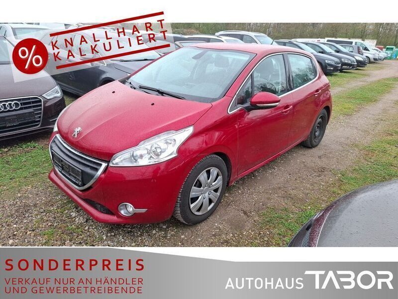 Lackierung rot rubi/metallicl Gebraucht 2014 Peugeot 208 Allure Kleinwagen | 4.385 € (Superpreis) - Bild 1/4