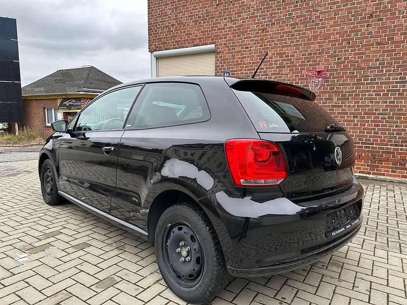 Gebraucht VW Polo Style 60 PS (44 kW) 2011 Schwarz Kleinwagen