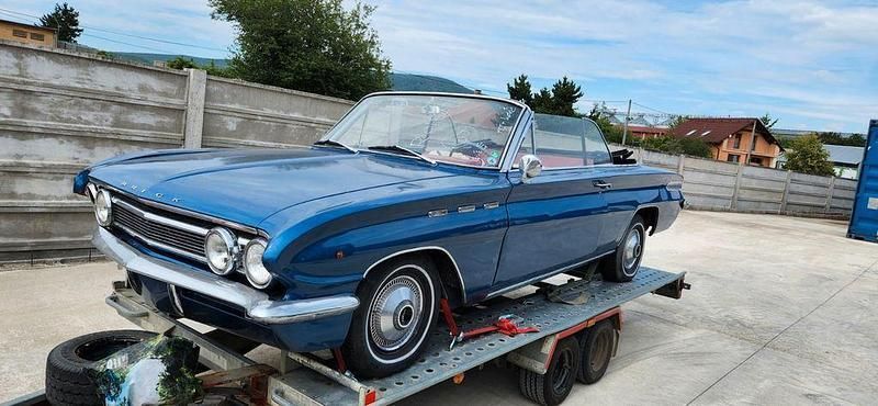 Blau Gebraucht 1962 Buick Skylark Cabrio | 9.990 € - Bild 1/4