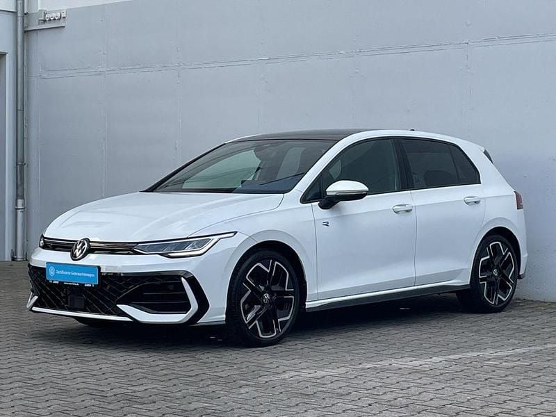 Usata VW Golf VIII R-line 150 CV (110 kW) 2025 Bianco Berlina