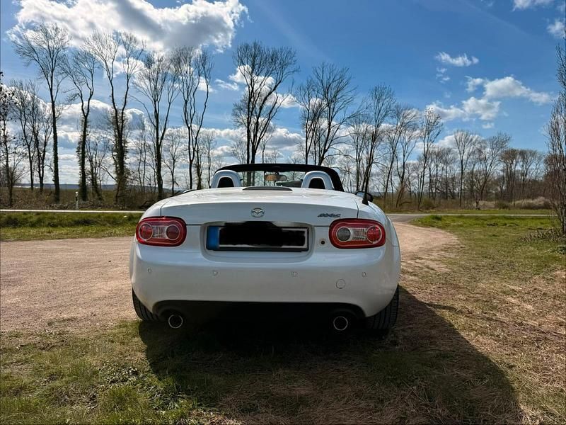 Gebraucht Mazda MX5 Sports-Line 160 PS (117 kW) 2012 Weiß Cabrio