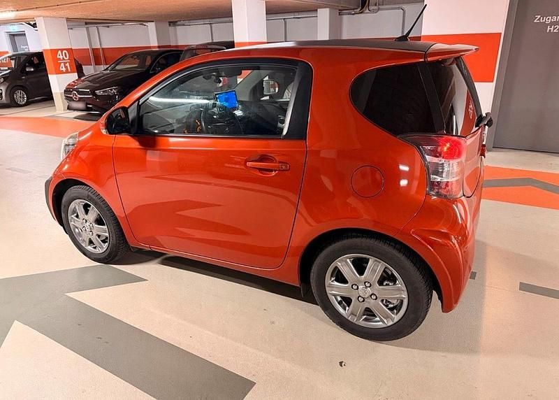 Gebraucht Toyota iQ 70 PS (51 kW) 2011 Kleinwagen