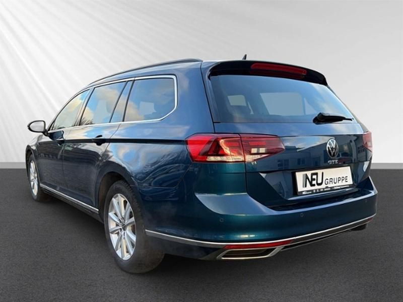 Gebraucht VW Passat GTE 218 PS (160 kW) 2021 Blau Kombi