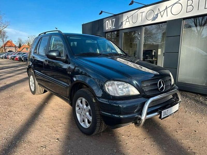 Gebraucht Mercedes ML430 272 PS (200 kW) 2001 Andere SUV