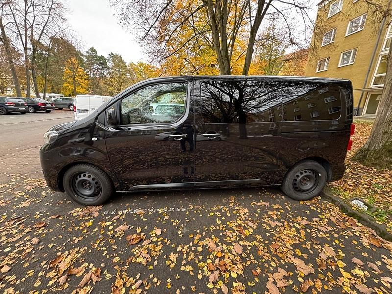Gebraucht Toyota Proace 120 PS (88 kW) 2019 Schwarz Van / Kleinbus