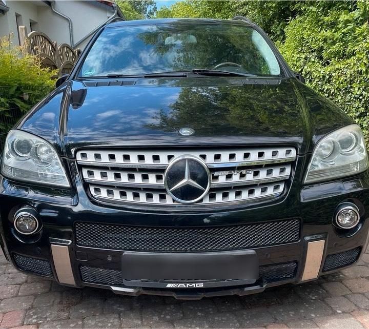 Schwarz Gebraucht 2008 Mercedes ML320 AMG SUV | 6.999 € - Bild 1/2