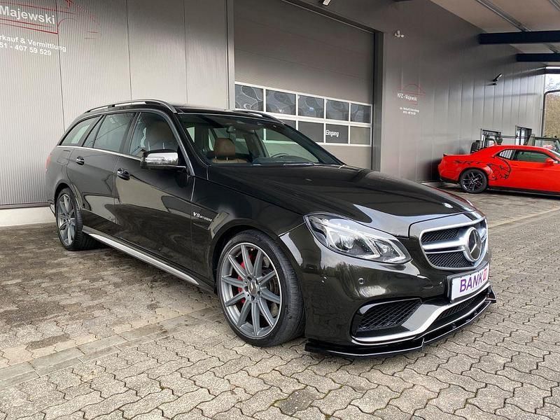 Gebraucht Mercedes E63 AMG AMG 585 PS (430 kW) 2016 Schwarz Limousine