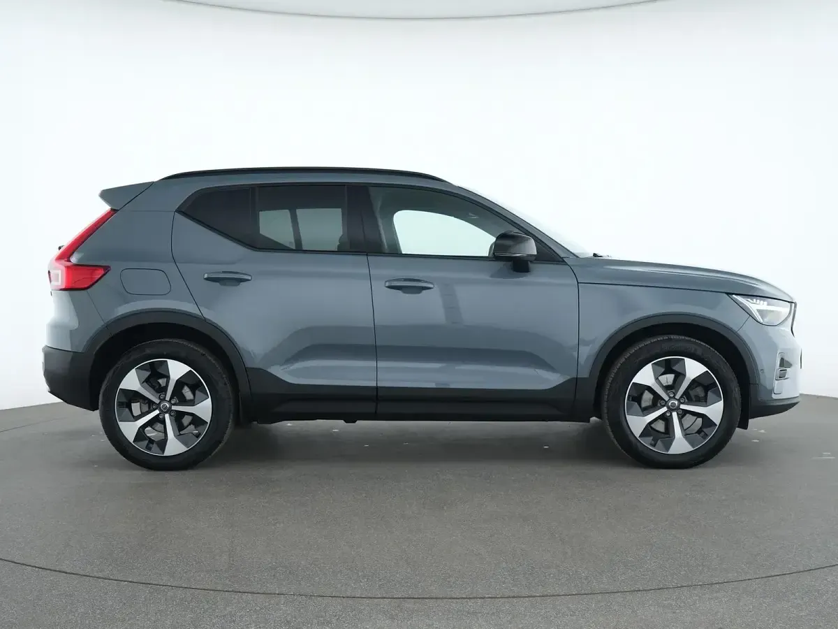 Gebraucht Volvo XC40 Ultimate 197 PS (144 kW) 2023 Thunder grey SUV