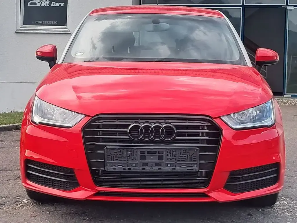 Gebraucht Audi A1 Sportback 90 PS (66 kW) 2015 Rot Kleinwagen