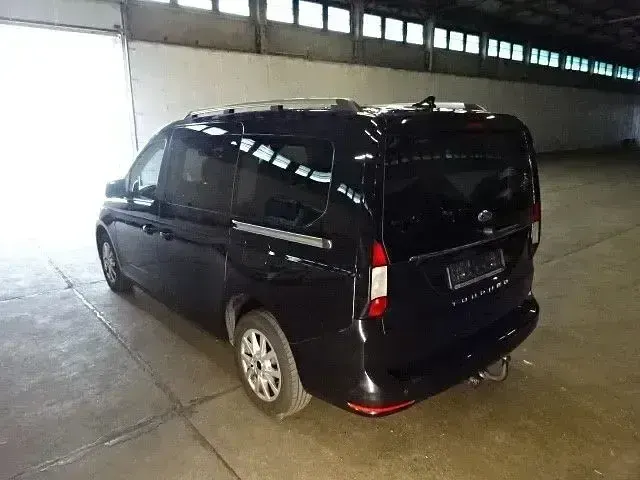 Gebraucht Ford Tourneo Titanium 122 PS (89 kW) 2023 Schwarz Van / Kleinbus