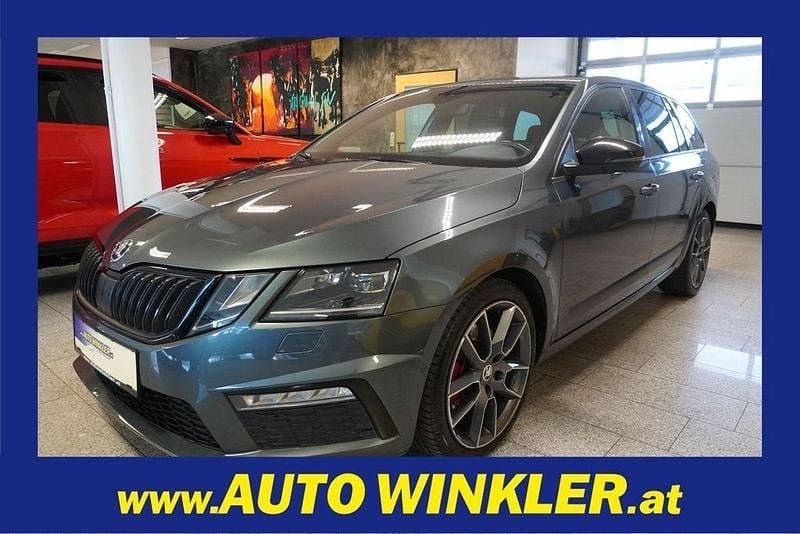 Silber Gebraucht 2019 Skoda Octavia RS Limousine | 13.470 € (Superpreis) - Bild 1/4
