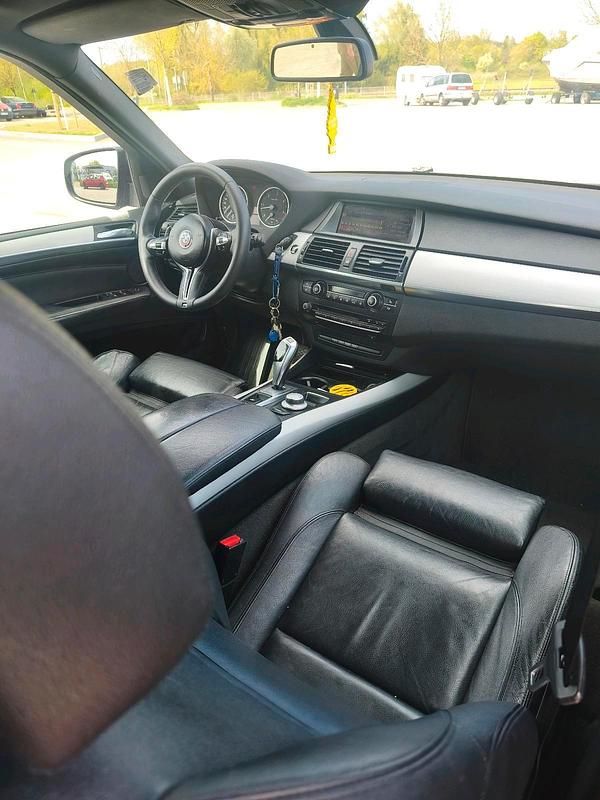 Second-hand BMW X5 235 CP (172 kW) 2009 Albastru SUV