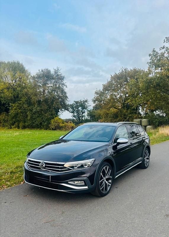 Gebraucht VW Passat Alltrack 190 PS (139 kW) 2020 Braun Kombi