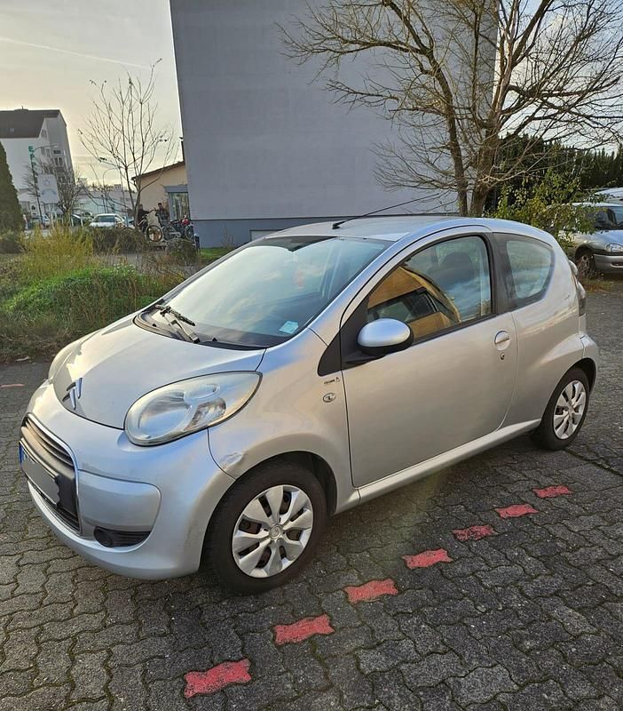 Gebraucht Citroën C1 69 PS (50 kW) 2010 Silber Kleinwagen