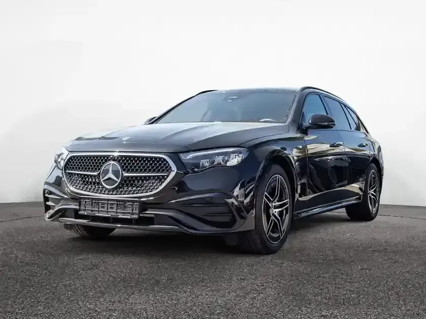Second-hand Mercedes E300 204 CP (150 kW) 2025 Negru Break