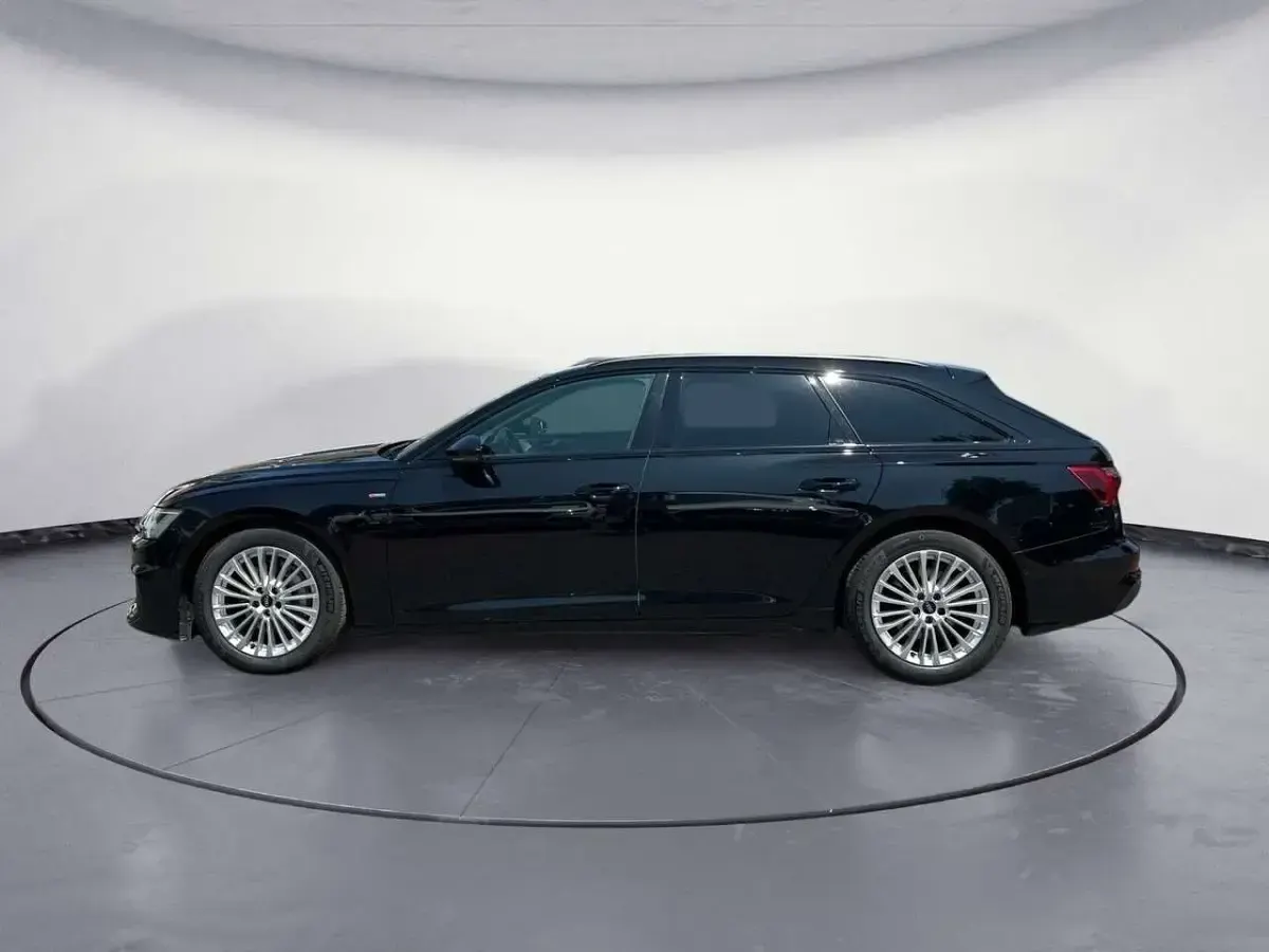 Gebraucht Audi A6 Ambiente 245 PS (180 kW) 2023 Schwarz Kombi