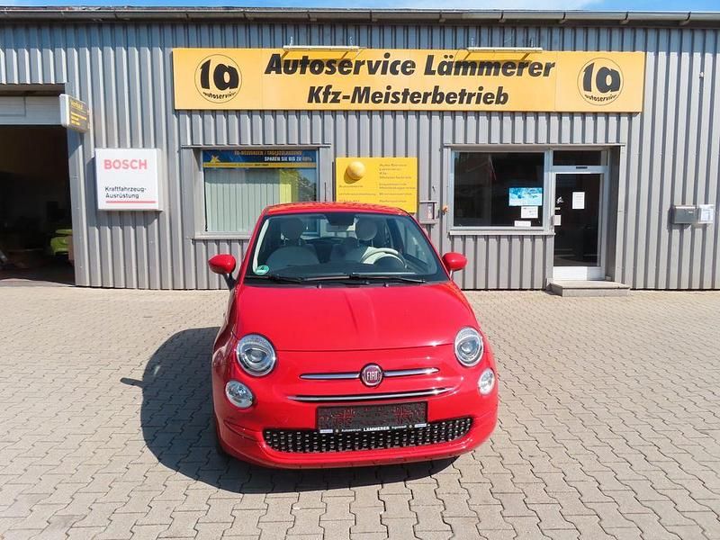 Passione rot Gebraucht 2021 Fiat 500 Lounge Kleinwagen | 12.590 € (Fairer Preis) - Bild 1/4