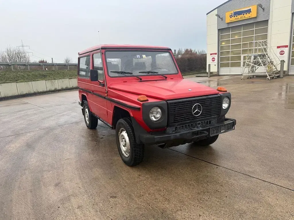 Gebraucht Mercedes G240 72 PS (52 kW) 1986 Rot SUV