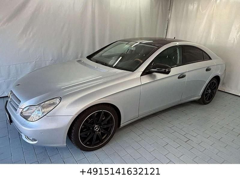Iridiumsilber Gebraucht 2008 Mercedes CLS350 Limousine | 11.900 € (Fairer Preis) - Bild 1/4
