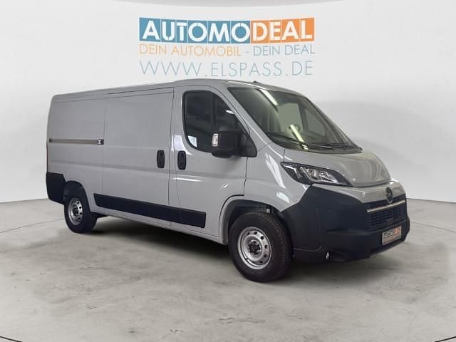 Gebraucht Opel Movano 140 PS (102 kW) 2024 Grau Van