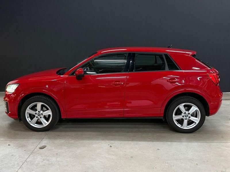 Gebraucht Audi Q2 Sport 116 PS (85 kW) 2019 Rot SUV