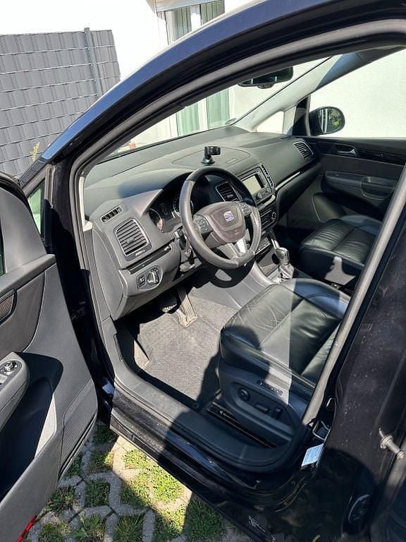 Gebraucht Seat Alhambra 170 PS (125 kW) 2011 Schwarz Van / Kleinbus