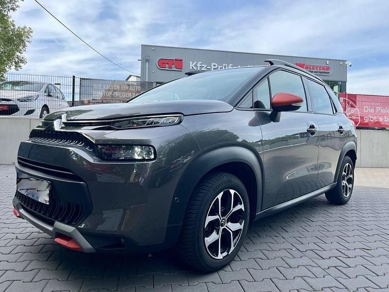 Grau Gebraucht 2022 Citroën C3 Aircross Shine SUV | 12.950 € (Superpreis) - Bild 1/4