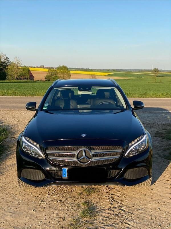 Schwarz Gebraucht 2016 Mercedes C220 Avantgarde Kombi | 14.000 € (Superpreis) - Bild 1/4