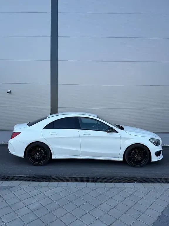 Gebraucht Mercedes CLA250 AMG line 211 PS (155 kW) 2015 Schwarz Coupé