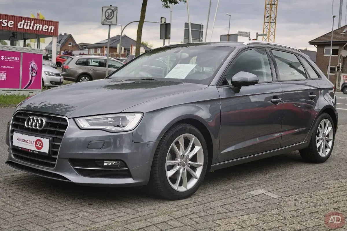 Gebraucht Audi A3 Sportback Ambition 150 PS (110 kW) 2014 Grau Kleinwagen
