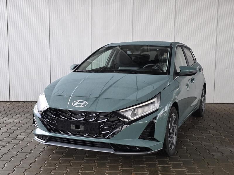 Mangrove green metallic Neu 2025 Hyundai i20 GO! | 18.576 € (Guter Preis) - Bild 1/4