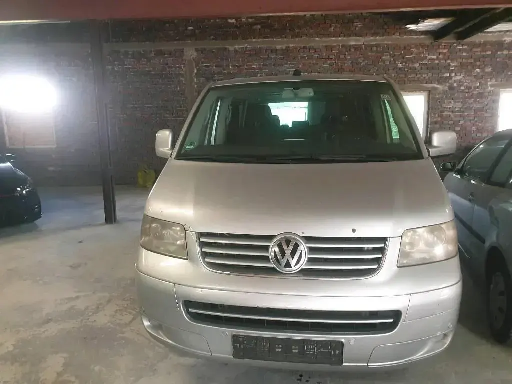 Gebraucht VW Multivan 174 PS (127 kW) 2006 Silber Van / Kleinbus