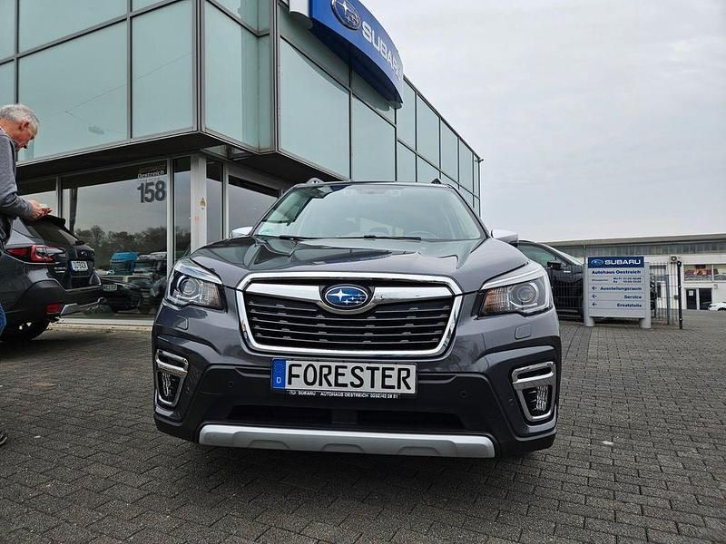 Gebraucht Subaru Forester Comfort 150 PS (110 kW) 2020 Grau SUV