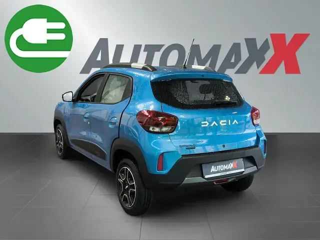 Usado Dacia Spring Essentiel 33 kW (45 CV) 2023 Azul Utilitario