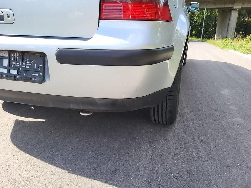 Gebraucht VW Golf IV 77 PS (56 kW) 2002 Kleinwagen