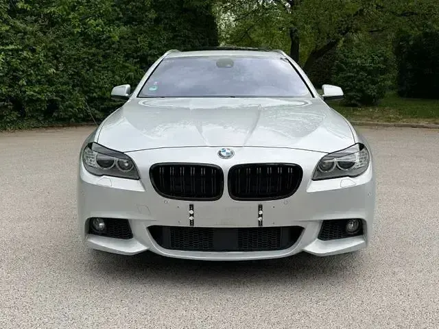 Gebraucht BMW 535 M Sport 313 PS (230 kW) 2011 Silber Limousine