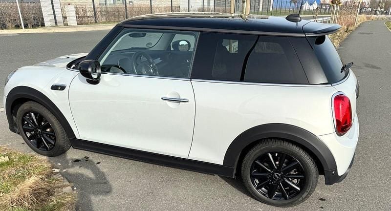 Gebraucht Mini Cooper SE 135 kW (184 PS) 2022 Weiß Kleinwagen
