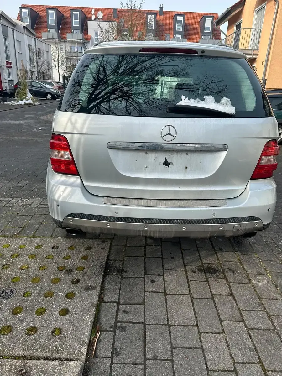 Gebraucht Mercedes ML320 2006 Silber SUV