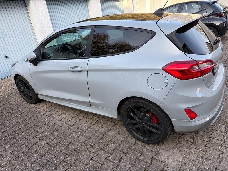 Gebraucht Ford Fiesta ST 200 PS (147 kW) 2021 Grau Kleinwagen