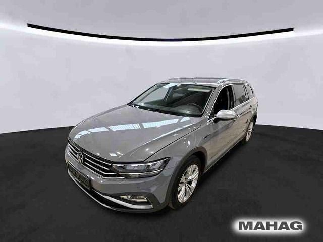 Gebraucht VW Passat Alltrack R 200 PS (147 kW) 2023 Mondsteingrau Kombi