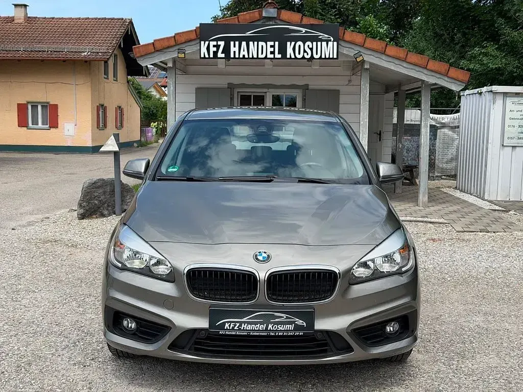 Gebraucht BMW 218 Advantage 136 PS (100 kW) 2016 Grau Kombi