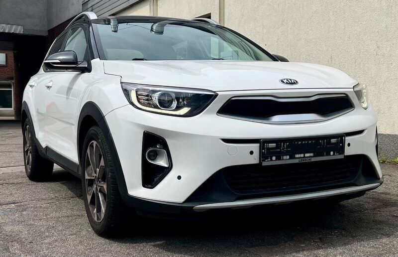 Weiß Gebraucht 2019 Kia Stonic Spirit SUV | 10.500 € (Superpreis) - Bild 1/4