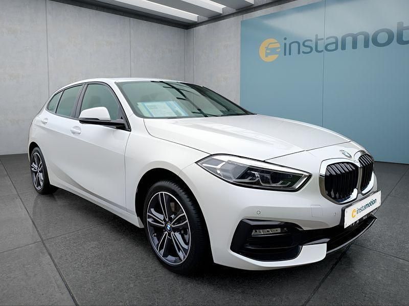 Gebraucht BMW 118 Sport Line 136 PS (100 kW) 2022 Weiß Kleinwagen