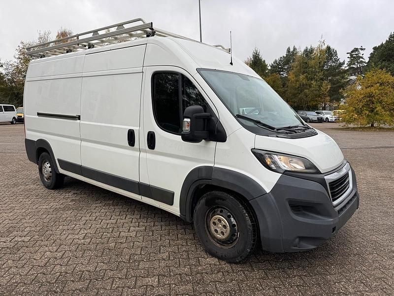 Weiß Gebraucht 2018 Peugeot Boxer Van | 8.750 € (Superpreis) - Bild 1/4