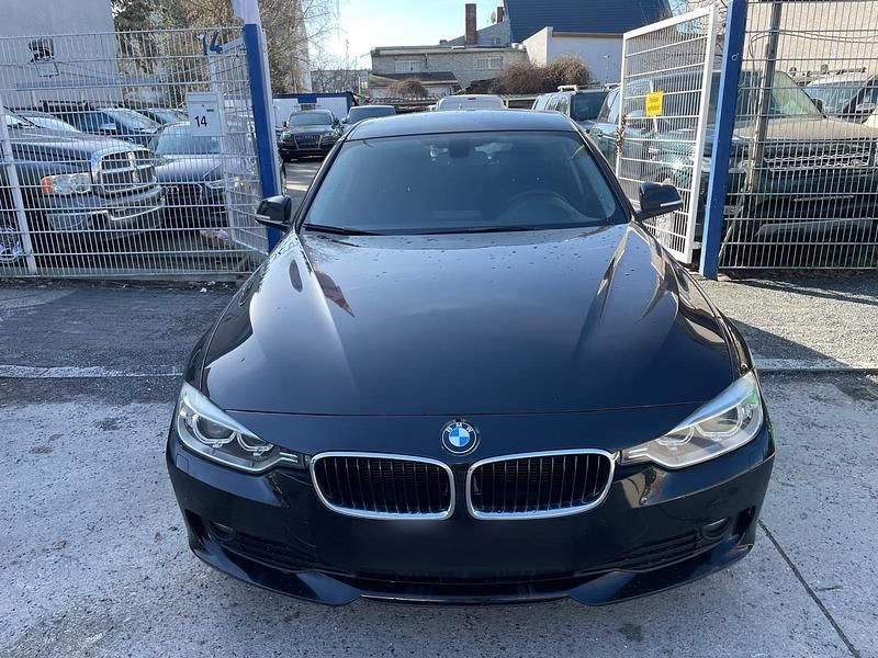 Gebraucht BMW 316 116 PS (85 kW) 2015 Schwarz Kombi