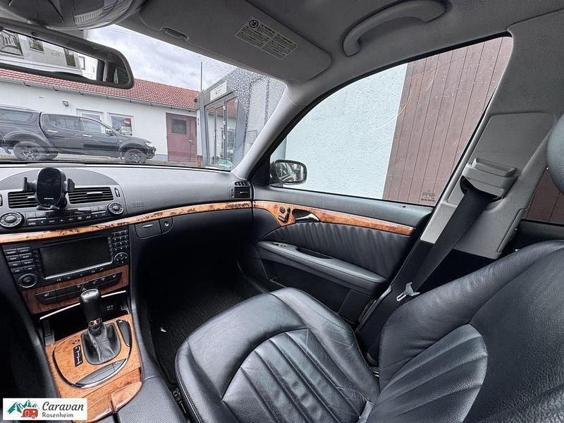 Gebraucht Mercedes E350 Avantgarde 272 PS (200 kW) 2007 Schwarz Kombi